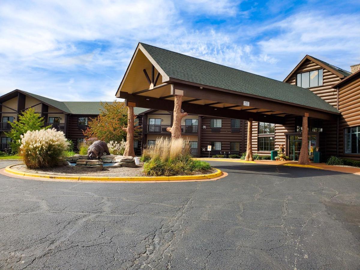 Grand Bear Resort At Starved Rock Utica Extérieur photo