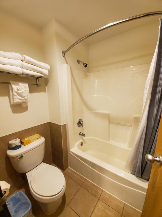 Grand Bear Resort At Starved Rock Utica Extérieur photo